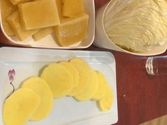 -聚首堂·特色小吃·肘子(什刹海德胜门店)