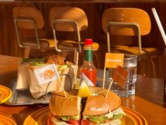 -Catch Bagel(芳草地店)