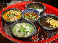 -包整·丝娃娃(一览甲秀楼风景店)