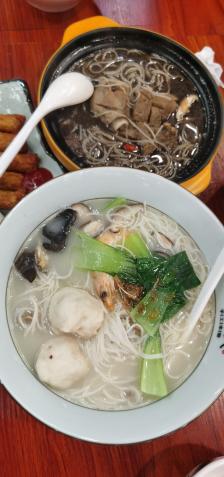 湖头人手工米粉(厦大学生公寓店)-"米粉:湖头米粉果然是名不虚传,怎么
