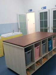 -育儿湾亲子游泳馆(华阳路店)