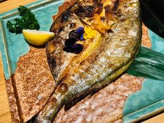 -花和海鲜自助(梅江店)