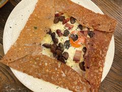 鸡蛋蘑菇熏肉荞麦可丽饼-RAC BAR(安福路店)