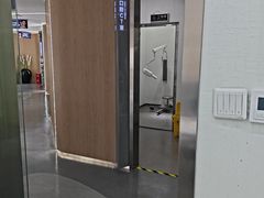-极光口腔·矫正种植修复(锦江店)