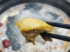 -濠轩阁特色生蚝火锅(水湾路店)