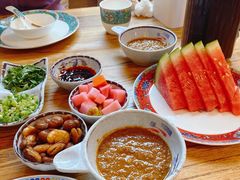 -毛辣果·贵州红酸汤牛肉火锅(西单店)