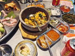 -哈哈碳都·牛肋条无限自助烤肉(台江万达店)