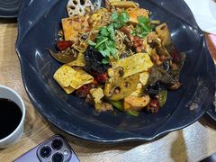 -小山城麻辣香锅(新邻生活广场店)