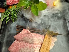 -山川小町·极番烧肉(新地假日广场店)