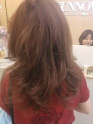 -首脑美发沙龙