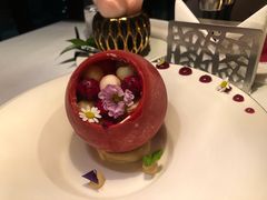 冷冻覆盆子气球-牛排家(北京长安街英皇集团中心店)