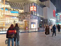 -观音桥步行街