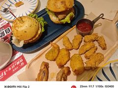 -必胜客(集美杏东店)