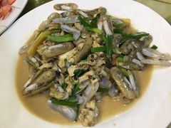 -四川小胡子海鲜(丁村万人海鲜广场店)