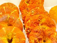 -HOT CRUSH趁热集合·现烤面包(上海环球港店)