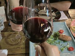 -SISTERS BAR RESTAURANT川意酒馆(嘉善老市H楼店)