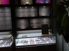 -视野联行眼镜蔡司·依视路官方授权店(顺城店)
