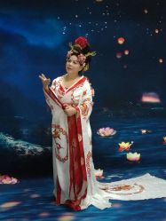 点击看大图 -后宫·古装汉服京剧儿童亲子全家福摄影