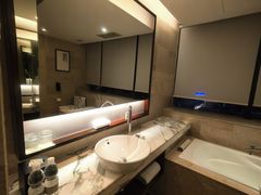 -上海龙之梦万丽酒店