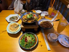 阿妈腊排骨干锅-民食香·腊排骨野生菌美食(木府店)
