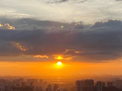 -中山利和希尔顿酒店