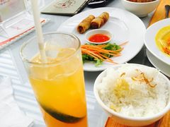 -Lanterns Vietnamese Restaurant