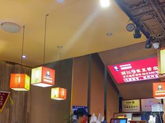 -阿婆情腊排骨火锅(金虹路店)