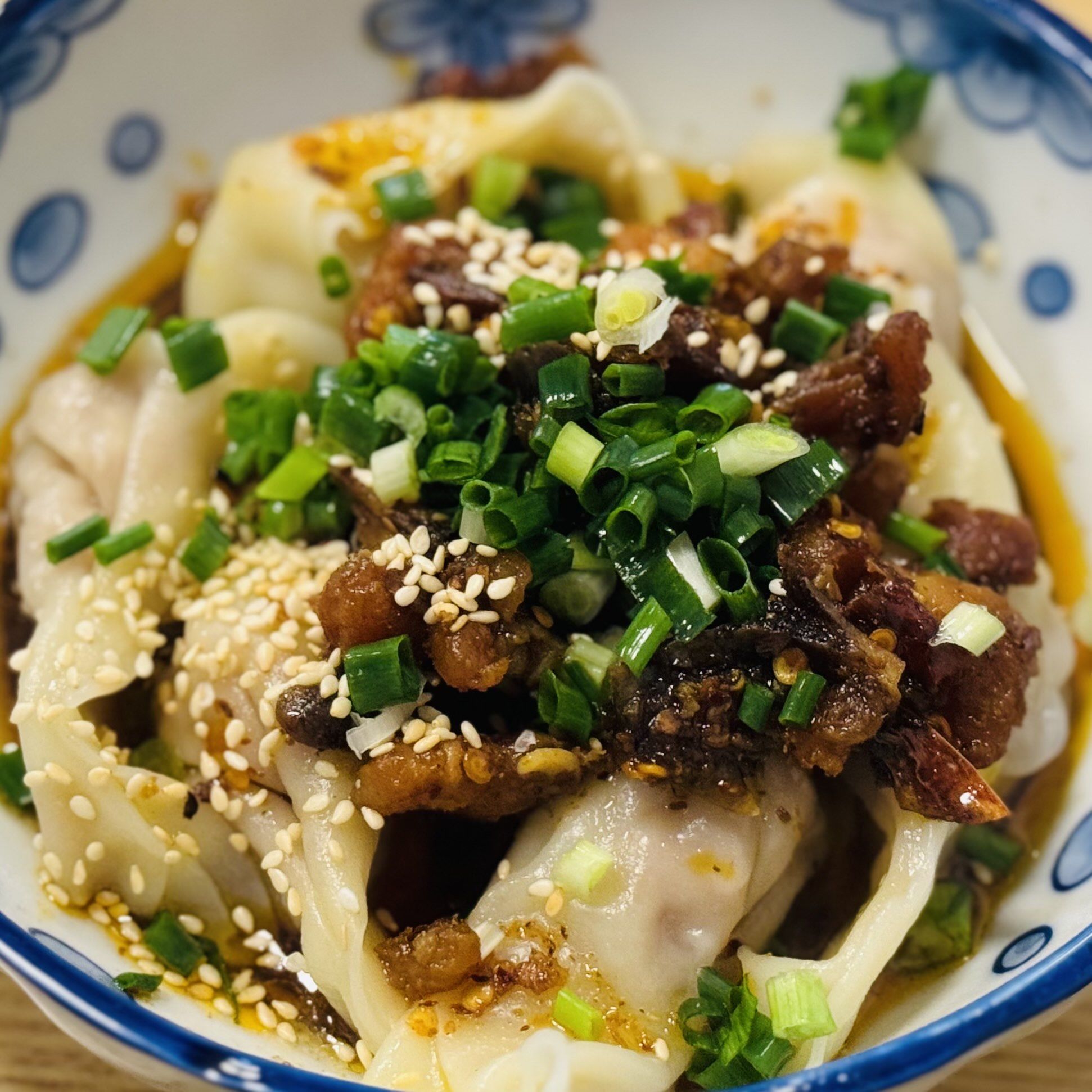 麻辣鸡丁抄手.
有一说一,春熙园品质