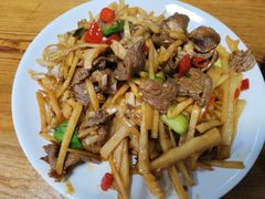 -牛八宝桂林米粉(八里庄店)