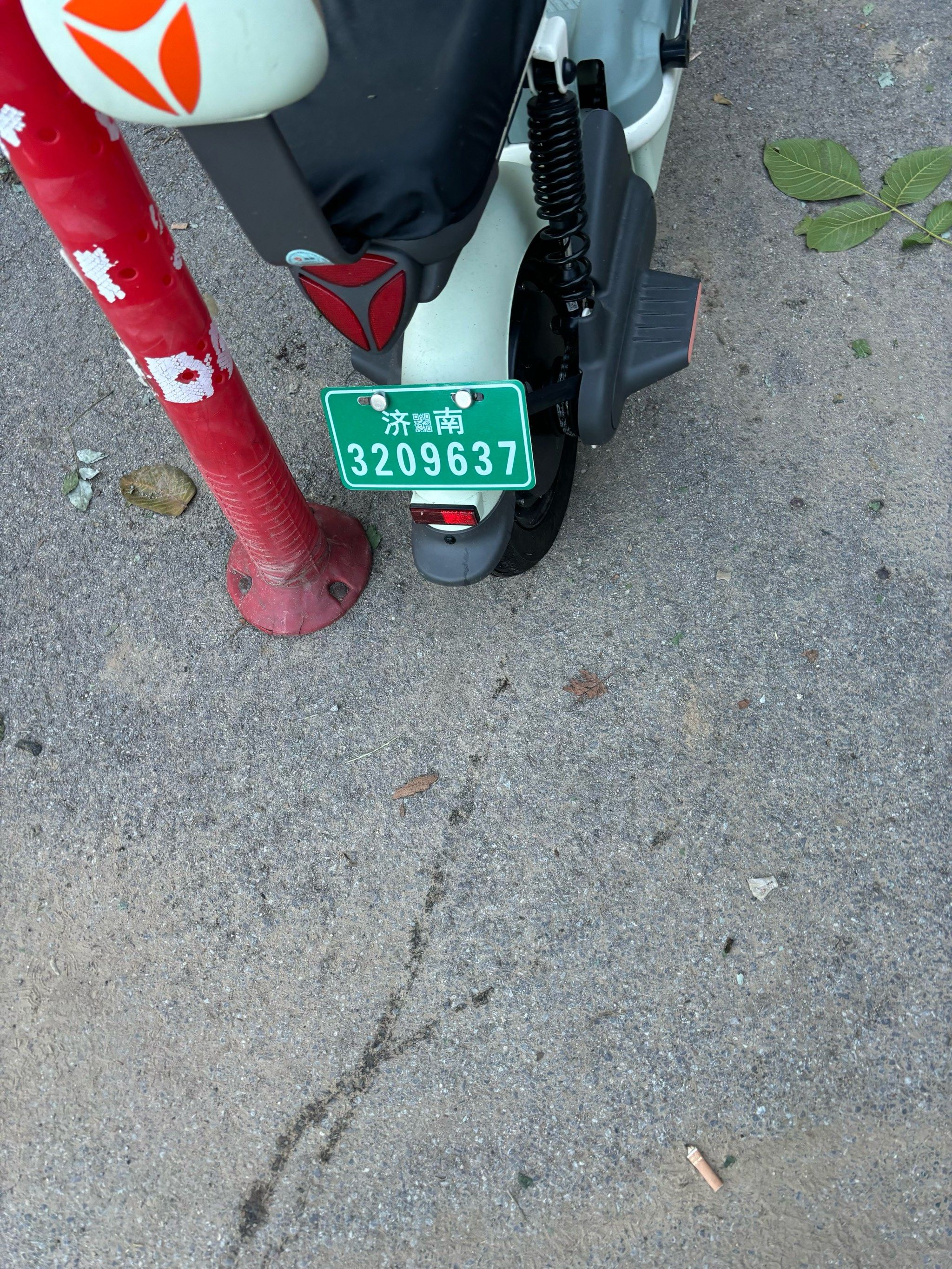 0元玩转这座城
电动车为什么要挂牌