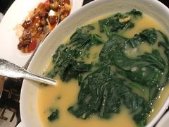 豌豆浸菠菜苗-北京四季酒店·采逸轩