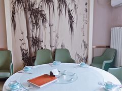 -大鸭梨烤鸭店(金顶街店)