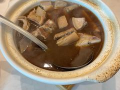 正宗空煲肉骨茶-新峰肉骨茶