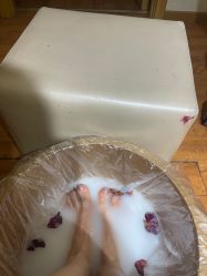 -屿晴·科技美肤SPA美甲美睫