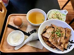 -熊吞·大碗丼烧肉饭(济宁万达广场店)