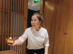 -花和海鲜自助(梅江店)