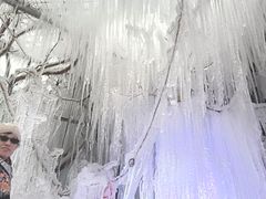 -大平台龙居瀑布旅游区