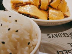 -默加东南亚美食(大宁音乐广场店)