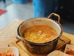 海鲜辛拉面-莫嘎(乌鲁木齐中路店)