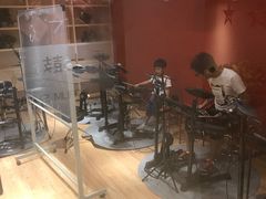 -IN-SHOW音秀音乐艺术中心 架子鼓钢琴(大宁校区)