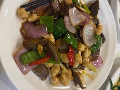 -品香菜馆(旗峰路中侨大厦店)