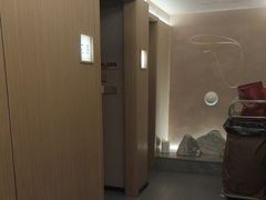 -耳湾躺式采耳SPA馆(保利五月花店)