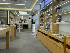-Eziwish眼镜·蔡司授权店