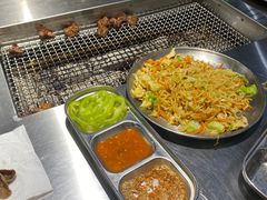 -马路牙子烧烤音乐酒馆(望京店)