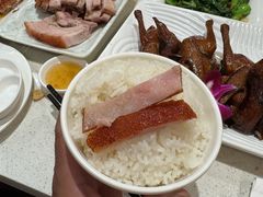 -香港新发烧腊茶餐厅(水围店)