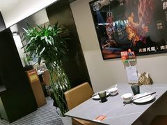 -羊门客在·烤盐池滩羊·川菜