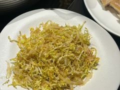 -鲜入唯煮·港式海鲜牛肉火锅(金宝街店)