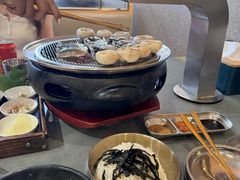 -围炉肉舍•炭烤活鳗•丹东海鲜烤肉(步行街店)