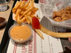 -The Habit Burger Grill 哈比特汉堡(复兴soho店)