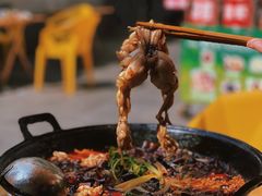 -鸿顺老铁锅美蛙鱼府(解放碑店)